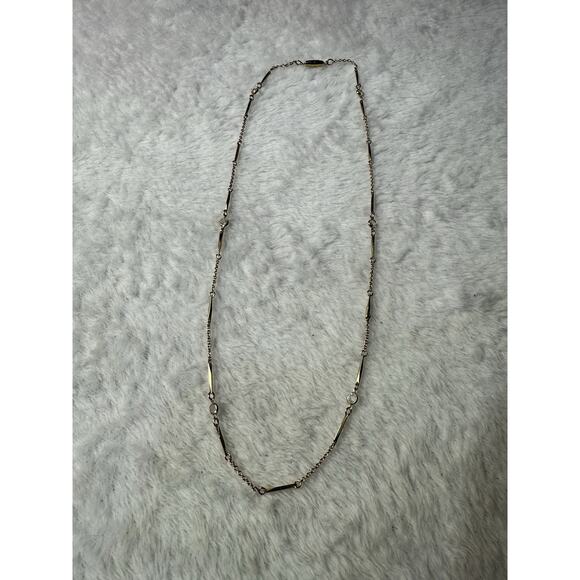 Vtg 80s SIMULATED DIAMOND ACCENT NECKLACE BOX GOLDTONE CZ 20” Twist Closure - Picture 2 of 3